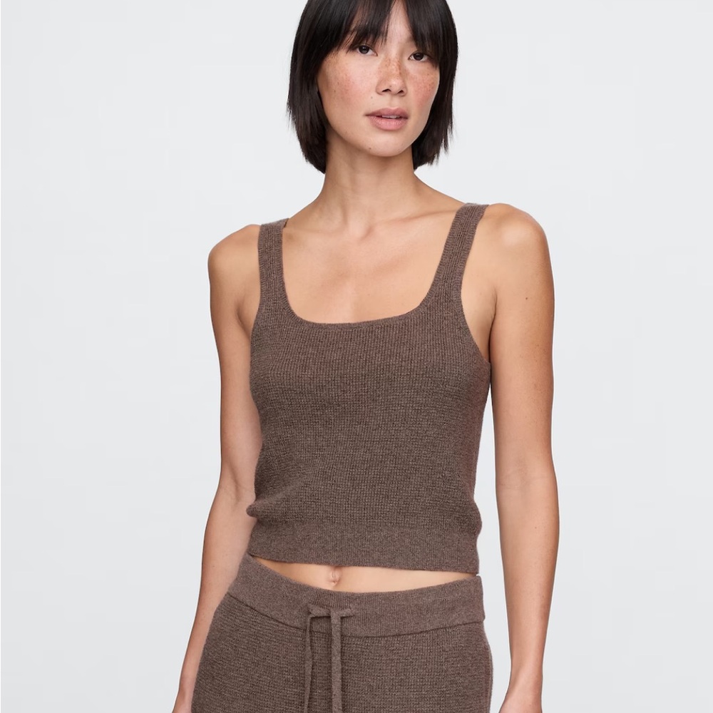 NWT Gap Brown CashSoft Tank Top